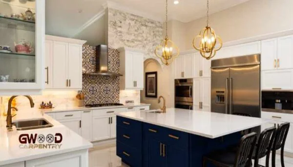 Kitchen island white & Black onyx