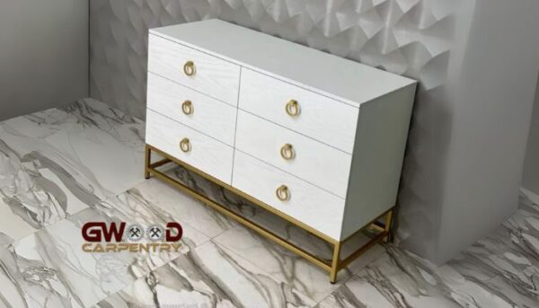 Chest of drawers with gold steel legs